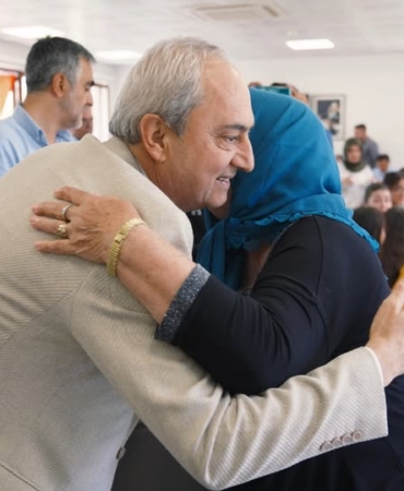 Anneler Günü’nde Huzurevinde Sevgi Dolu Ziyaret!