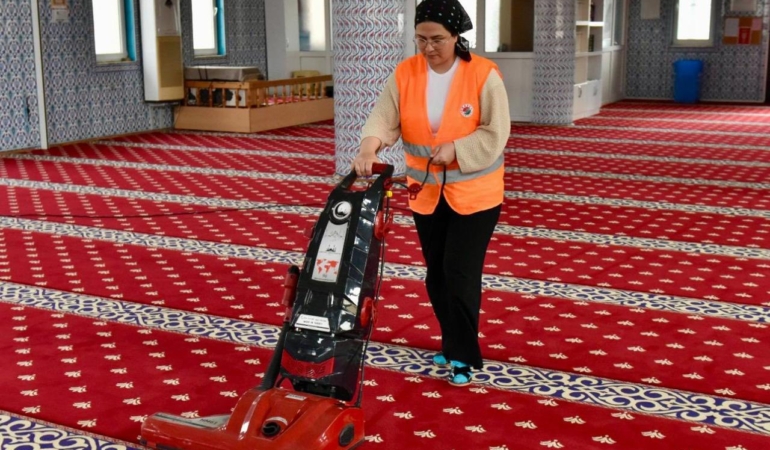 Kepez’de Camilerde Hijyenik Temizlik Uygulamaları