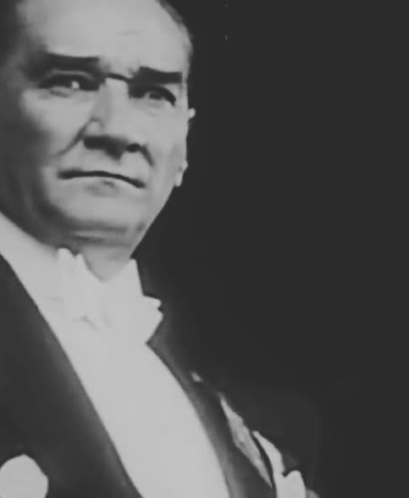 Gençlik ve Spor Bayramı’nda Atatürk’ü Anıyoruz!