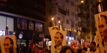 Antalya’da 19 Mayıs Coşkusu Fener Alayı ile Taçlandı!