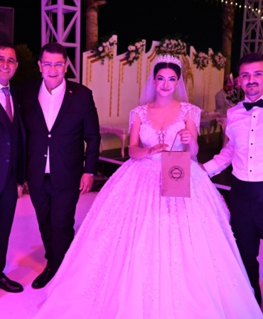 Serik’te Düğün Coşkusu: Mutlu Bir Gelecek!