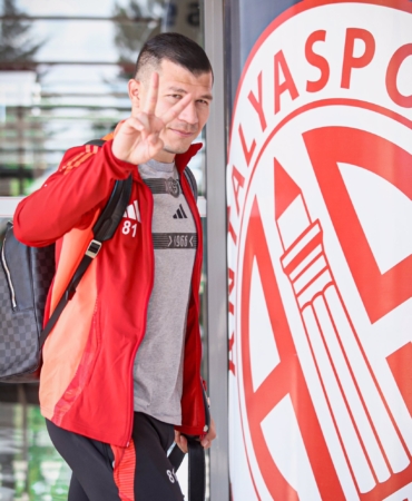 Antalyaspor Corendon Airlines Park’a Yola Çıktı!