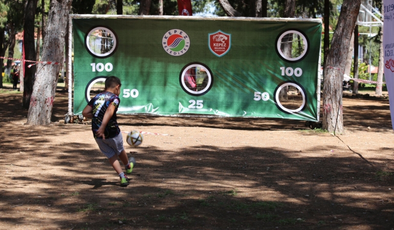 Kepez’de 19 Mayıs Coşkusu Sporla Yaşanıyor!