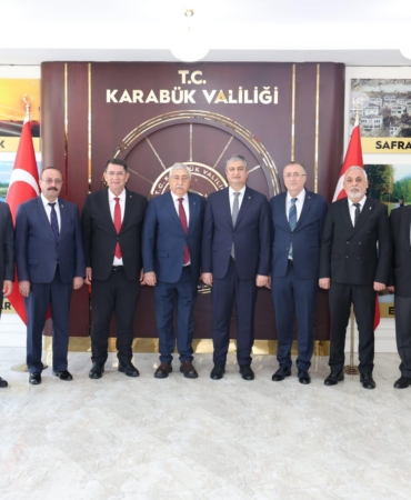 Vali Yavuz, Esnafın Taleplerini Dinledi