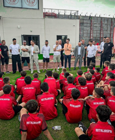 Genç Akrepler Sezon Sonu Mangal Etkinliğinde Buluştu!