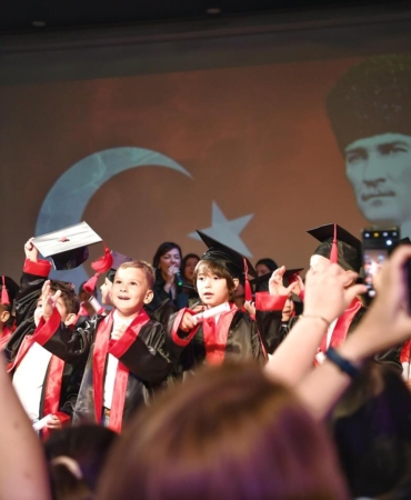 Konyaaltı’nda Mezuniyet Coşkusu Yaşandı!