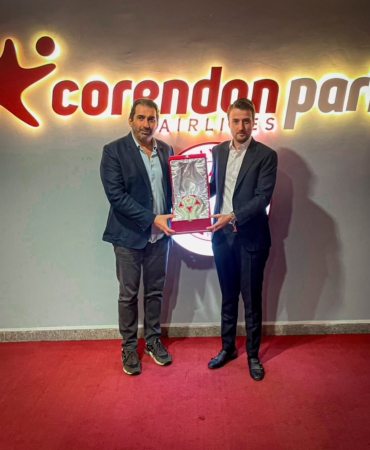 Antalyaspor’dan Trabzonspor’a Anlamlı Hediye