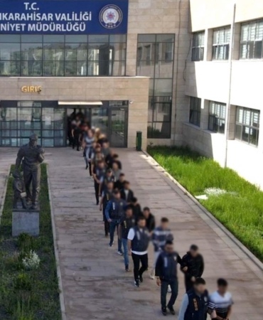 9 İlde Dolandırıcılık Operasyonu: 25 Tutuklama!