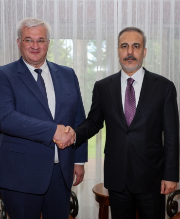 Fidan ve Sibiha Antalya’da Bir Araya Geldi!