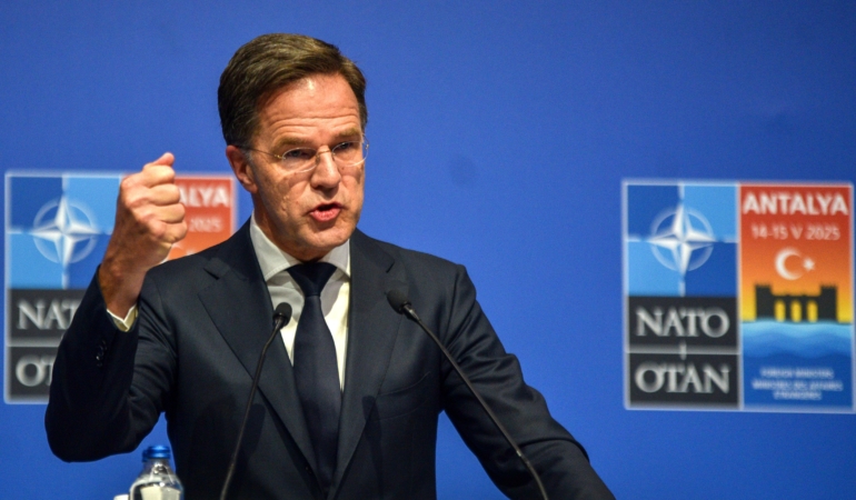 Rutte: Bu Hafta Golü Rusya Attı