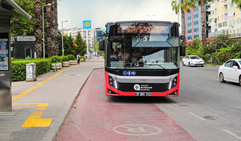 19 Mayıs’ta Antalya’da Ulaşım Ücretsiz!