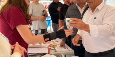 Bucak’ta Sağlık Taraması: Evde ve Tarlada Hizmet!