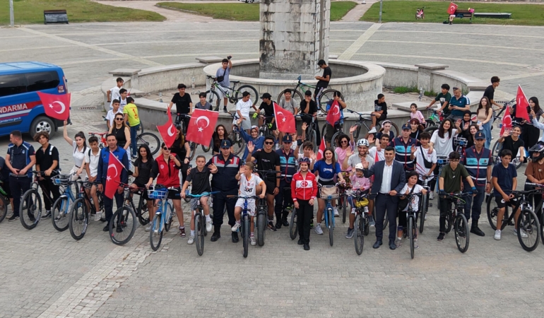 Gençlik Haftası’nda Manavgat’ta Bisiklet Turu