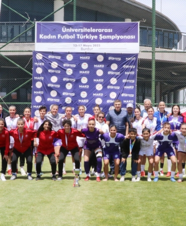 Nişantaşı Üniversitesi Kadın Futbolda Şampiyon!
