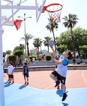 Antalya’da 19 Mayıs Gençler İçin Spor Şöleni!