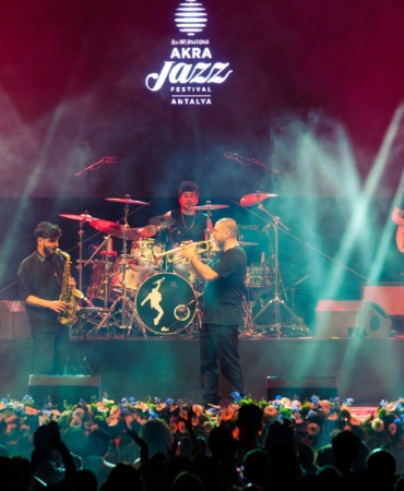 Akra Caz Festivali: Müzik ve Manzara Buluşması