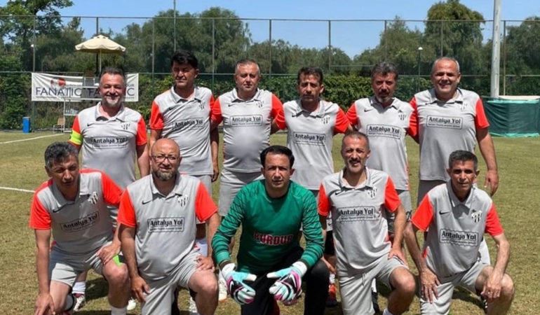 Burdur Masterler, Antalya’da Üçüncülük Elde Etti!