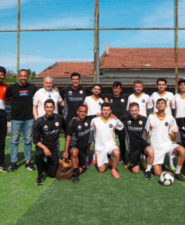 Emre Belözoğlu’ndan Öğrencilere Sürpriz Maç