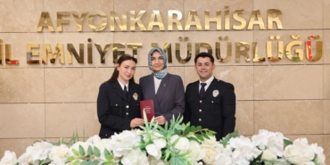 Polis Çifti Mesai Arkadaşlığını Aşka Dönüştürdü