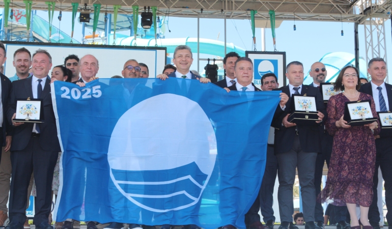 Antalya, 233 Mavi Bayrak ile Zirveye Yerleşti!