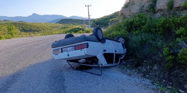 Manavgat’ta Takla Atan Otomobilde 3 Yaralı!