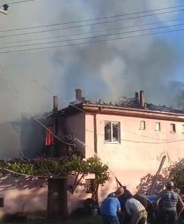 Eğirdir’de Kardeşlerin Evi Yangında Kül Oldu!