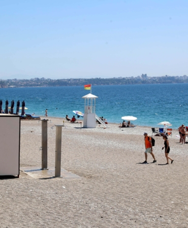 Konyaaltı Sahili Yaz Sezonuna Hazır!