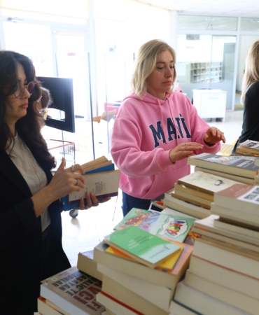 Antalya’dan 10 Bin Kitap Türkiye’yi Aydınlatıyor