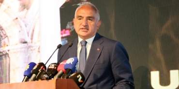 2025’te 64 Milyar Dolar Turizm Geliri Hedefi!