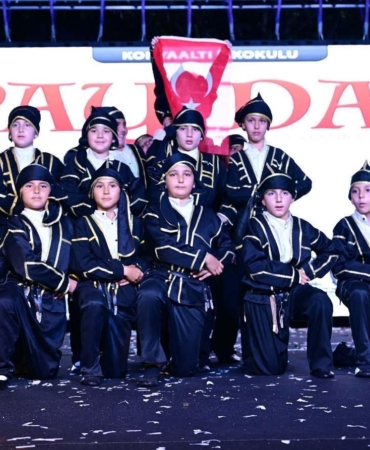 Miniklerden Kültür Şöleni: Halk Oyunları Şenliği