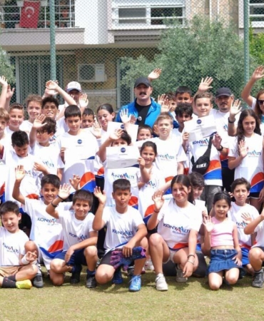 Başkan Kotan, Çocuklara Sertifikalarını Verdi!