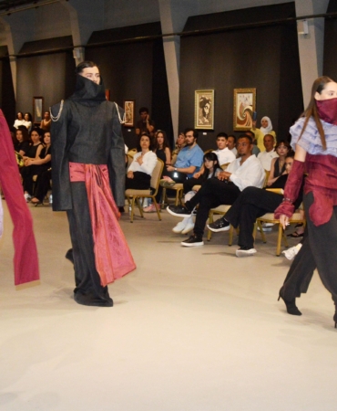 Akdeniz Üniversitesi’nde Mezuniyet Defilesi Coşkusu