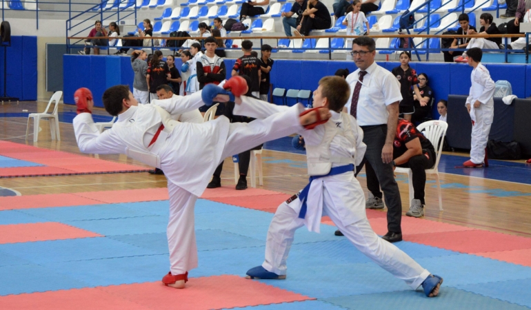 Manavgat’ta Yıldızlar Ligi Karate Seçmeleri Yapıldı