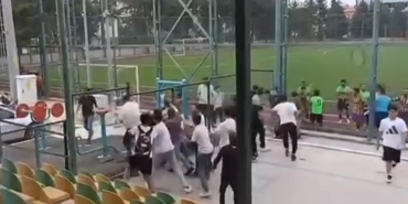 Amatör Maçta Taraftar Kavgası: 2 Yaralı