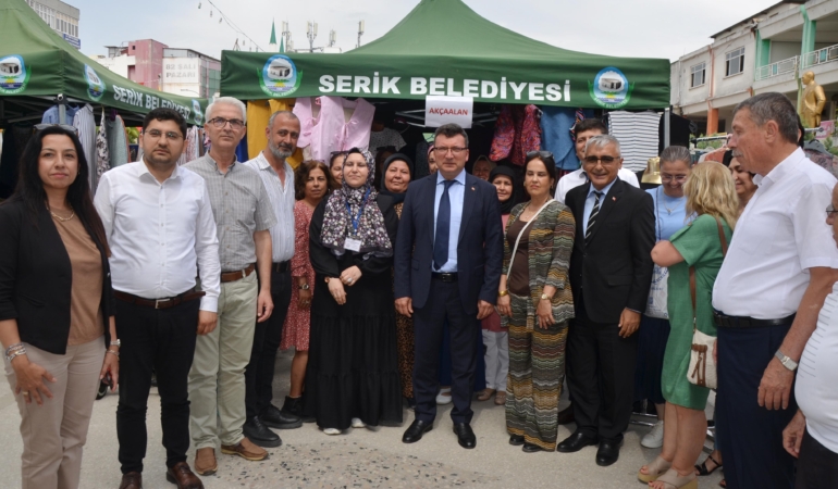 Serik’te Hayat Boyu Öğrenme Haftası Sergisi Açıldı
