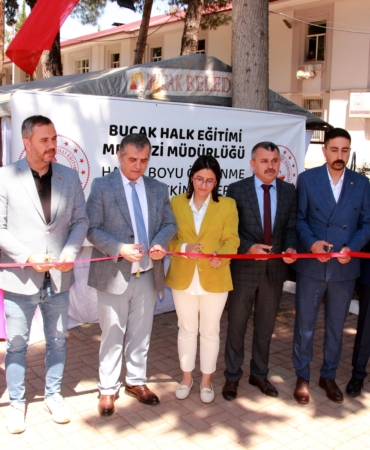 El Emeği Ürünler Sergisi Bucak’ta Görücüye Çıktı