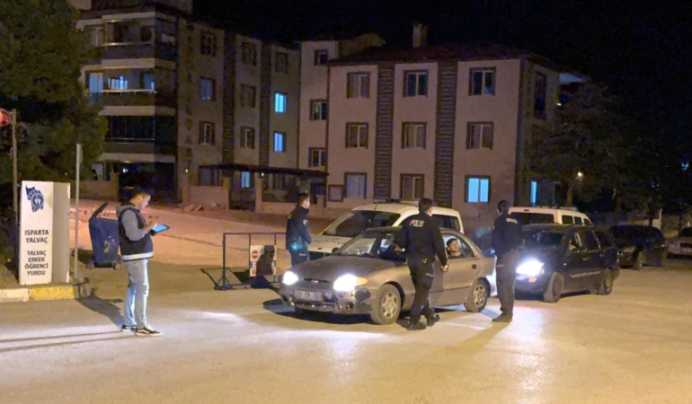 Yalvaç’ta Trafik Denetiminde 21 Araç Men Edildi!