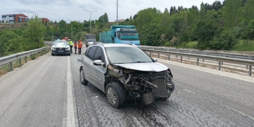 Burdur’da Bariyere Çarpan Sürücü Yaralandı