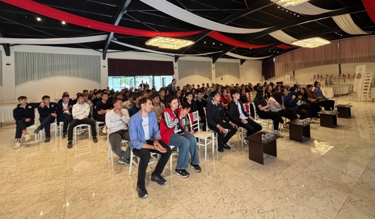 Sınav Stresiyle Başa Çıkma Yolları Konferansı