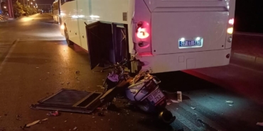 Motosiklet Midibüse Çarptı, Sürücü Hayatını Kaybetti