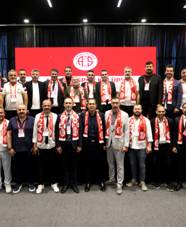 Mustafa Ergün, Antalyaspor’un Başkanlığını Yeniledi!