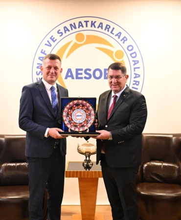 Kaymakam Ürkmezer’den Dere’ye Veda Ziyareti