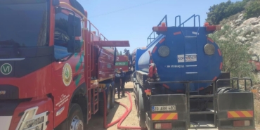 Konyaaltı Belediyesi Yangınla Mücadelede Yanında!