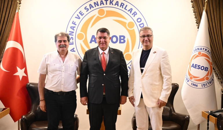 Art World Kanalı, Antalya’da Canlı Yayına Başladı!