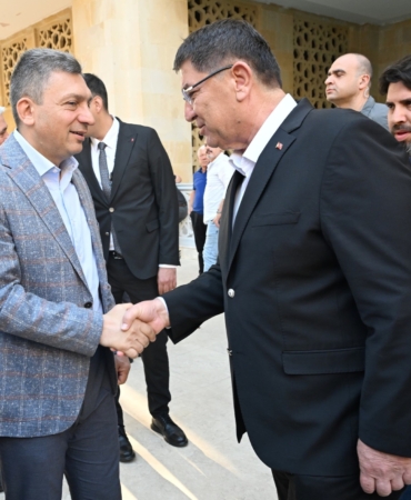 Antalya’da Bayram Coşkusu Protokolle Kutlandı!