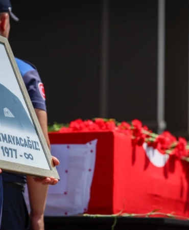 Ferdi Zeyrek’e Veda: Yüreğimizde Sonsuza Dek