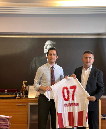 Mustafa Ergün’den Baro Başkanı’na Anlamlı Ziyaret