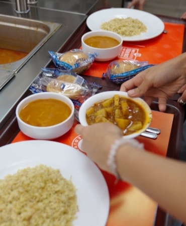 Öğrenci Kent Lokantası Kepez’de Hizmete Girdi!