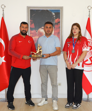 Zeliha Nur Kamaç’tan Başkan Ergün’e Ziyaret