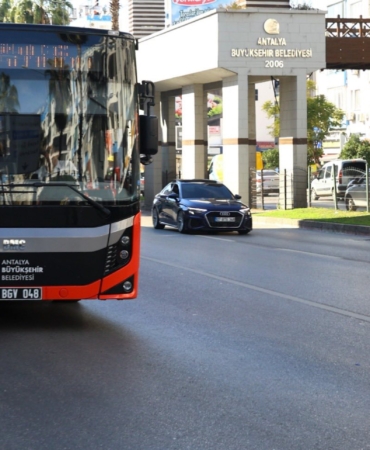 YKS İçin Antalya’da Ücretsiz Ulaşım Desteği!